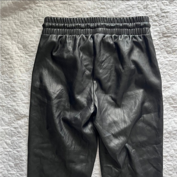 LOFT NWT pull on faux leather pants XS-S - Picture 7 of 12